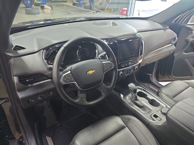 Used 2023 Chevrolet Traverse LT w/ LPO, Floor Liner Package image 21