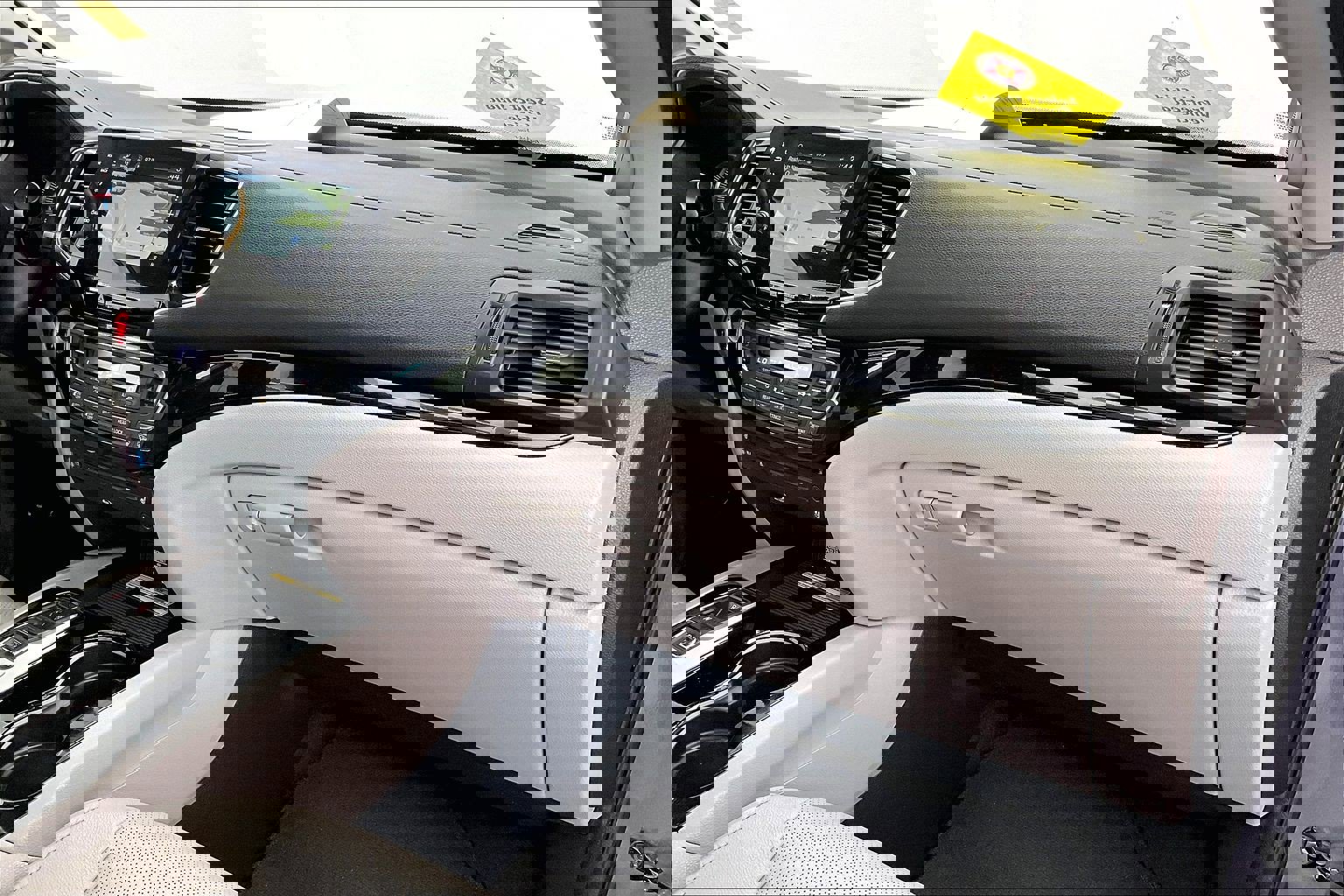 Used 2019 Honda Pilot Elite image 15