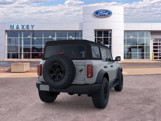 New 2026 Ford Bronco Outer Banks w/ Sasquatch Package AWD/4WD image 8