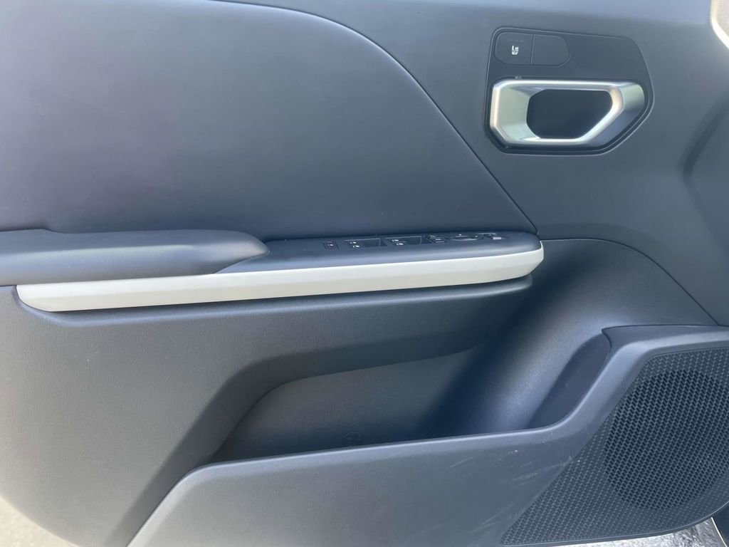 Used 2025 Kia K4 GT-Line w/ GT-Line Sunroof Package image 27