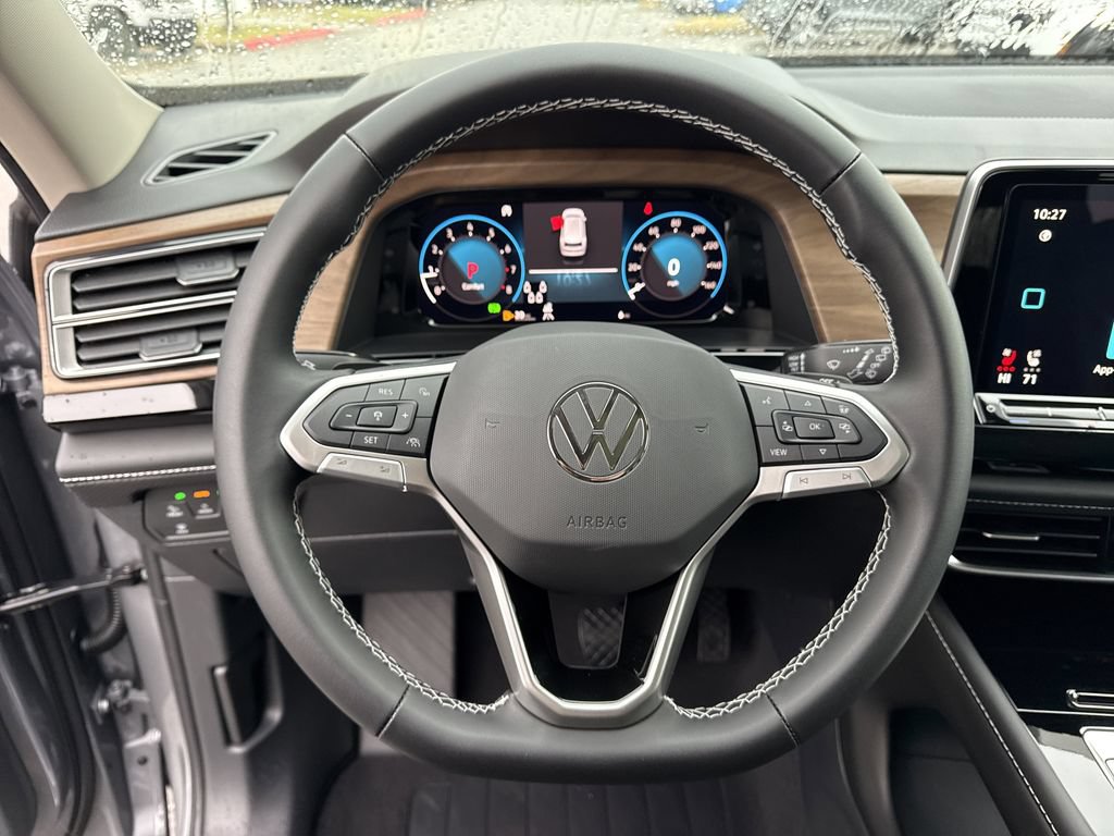 New 2026 Volkswagen Atlas SE FWD image 28