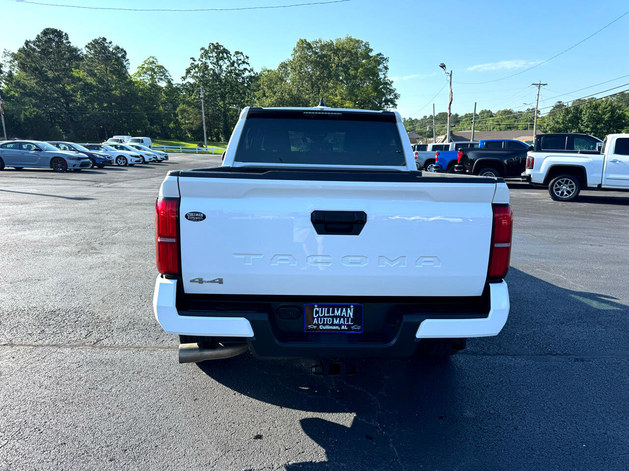 Used 2024 Toyota Tacoma SR5 image 7