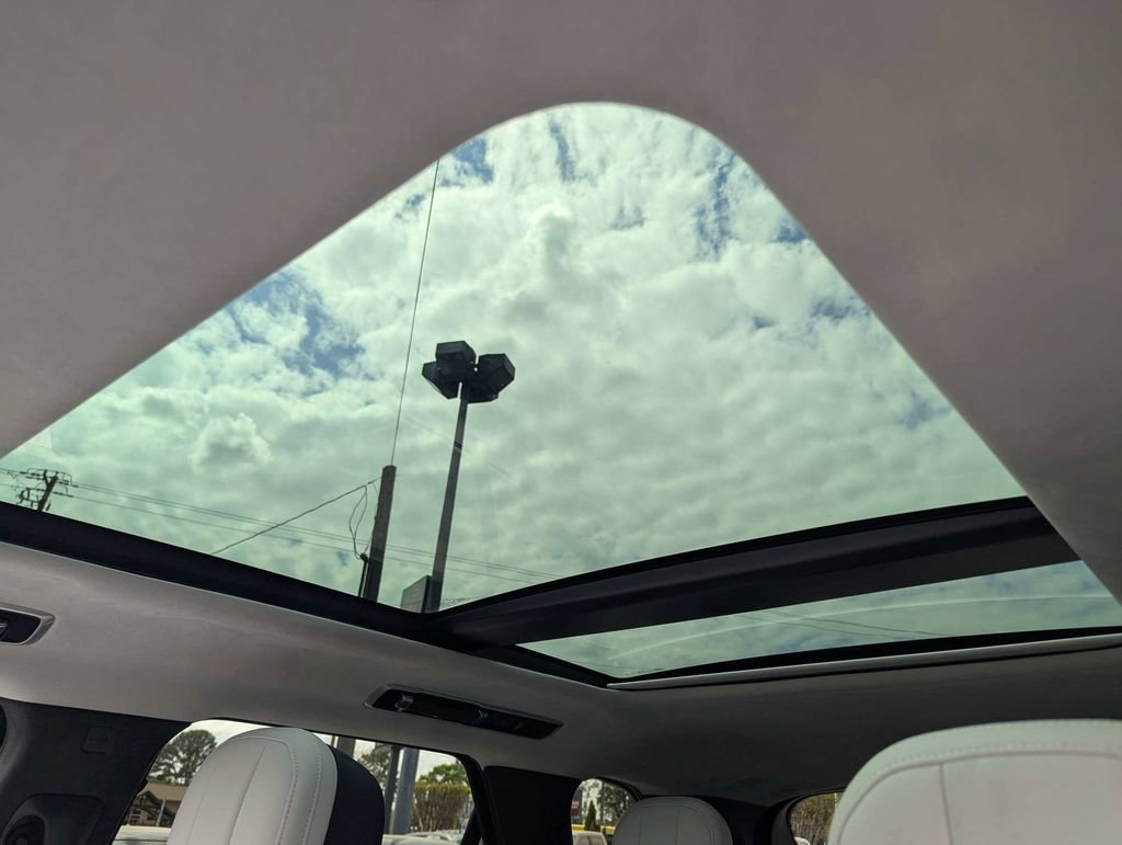 Used 2023 Land Rover Range Rover Sport Autobiography image 21