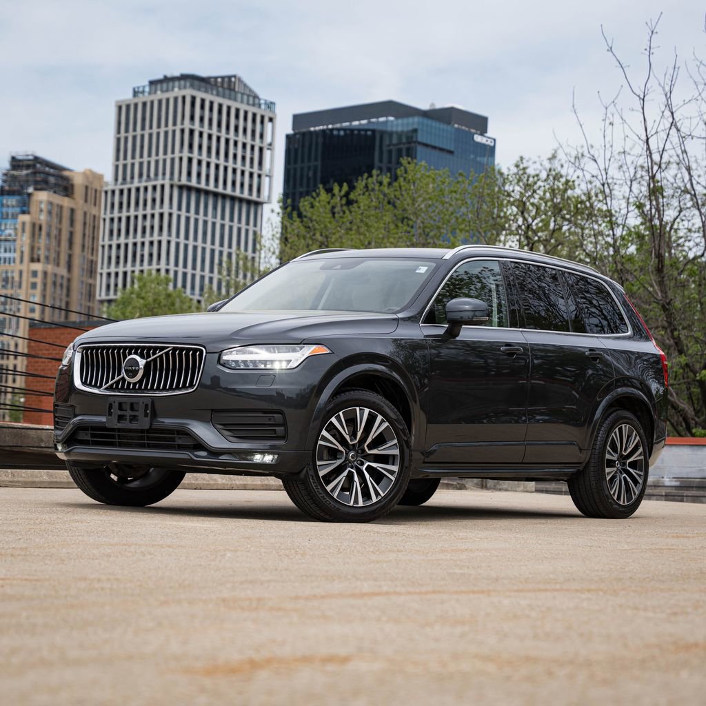 Used 2021 Volvo XC90 T5 Momentum w/ Advanced Package image 1