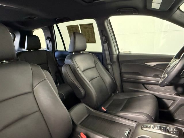 Used 2023 Honda Passport EX-L image 53