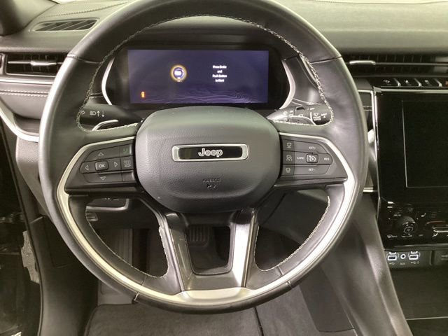 Used 2022 Jeep Grand Cherokee Altitude image 16