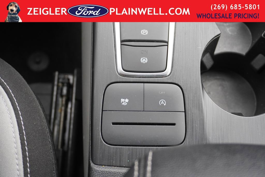 Used 2024 Ford Escape Active image 21