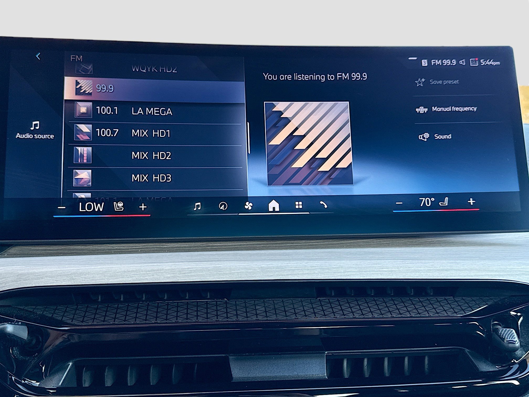 Used 2025 BMW 330i Sedan image 32