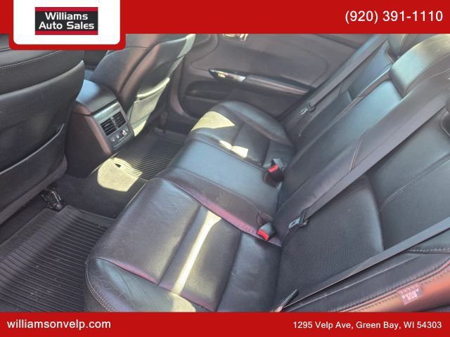 Used 2016 Toyota Avalon Limited w/ Toyota Safety Sense Package FWD image 14