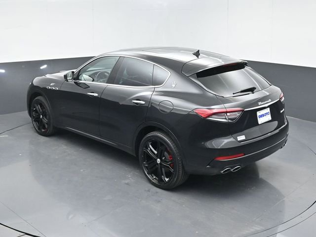 Used 2023 Maserati Levante GT AWD/4WD image 42