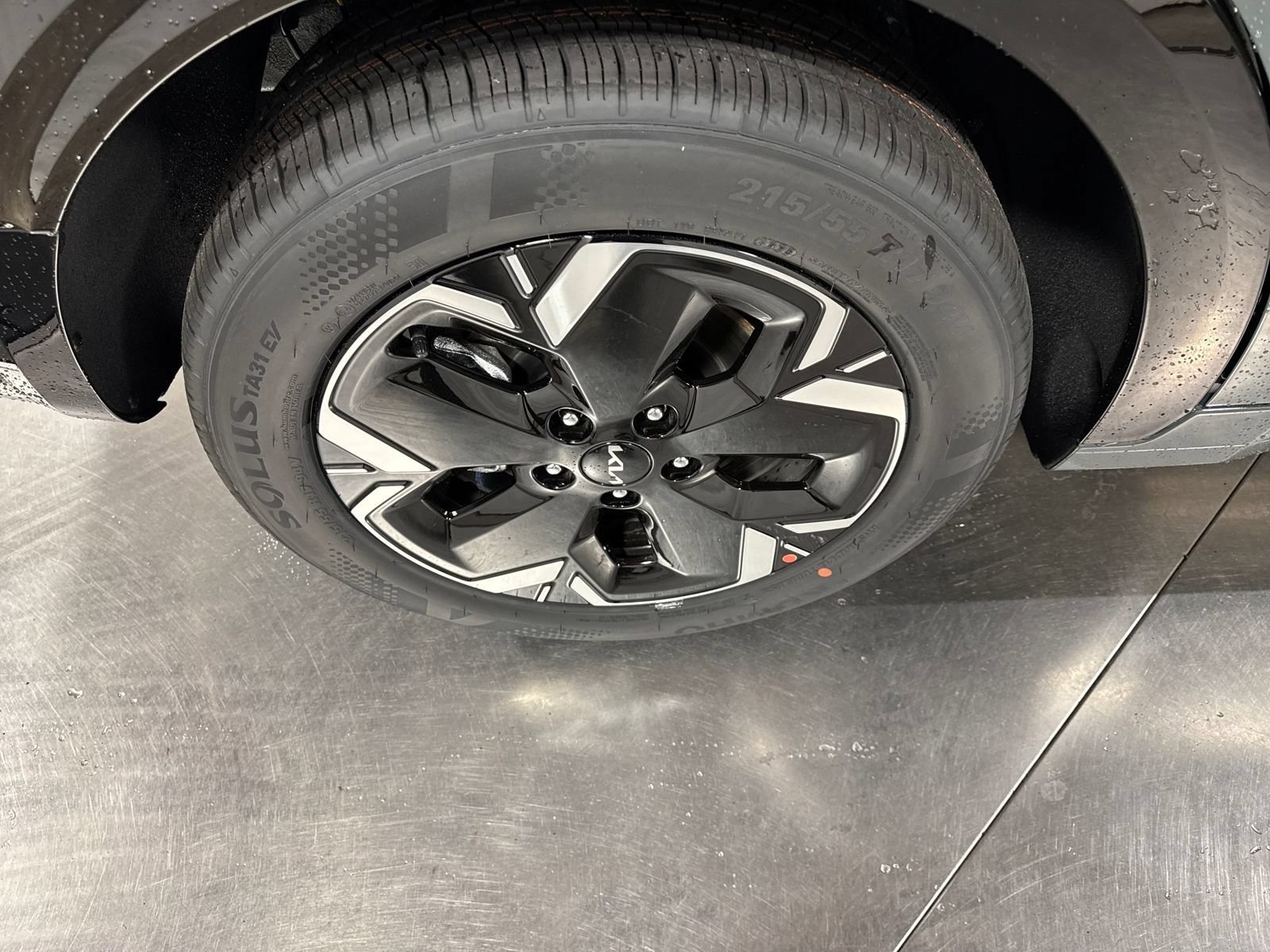 New 2026 Kia Niro Wind w/ Wind Preserve Package FWD image 10