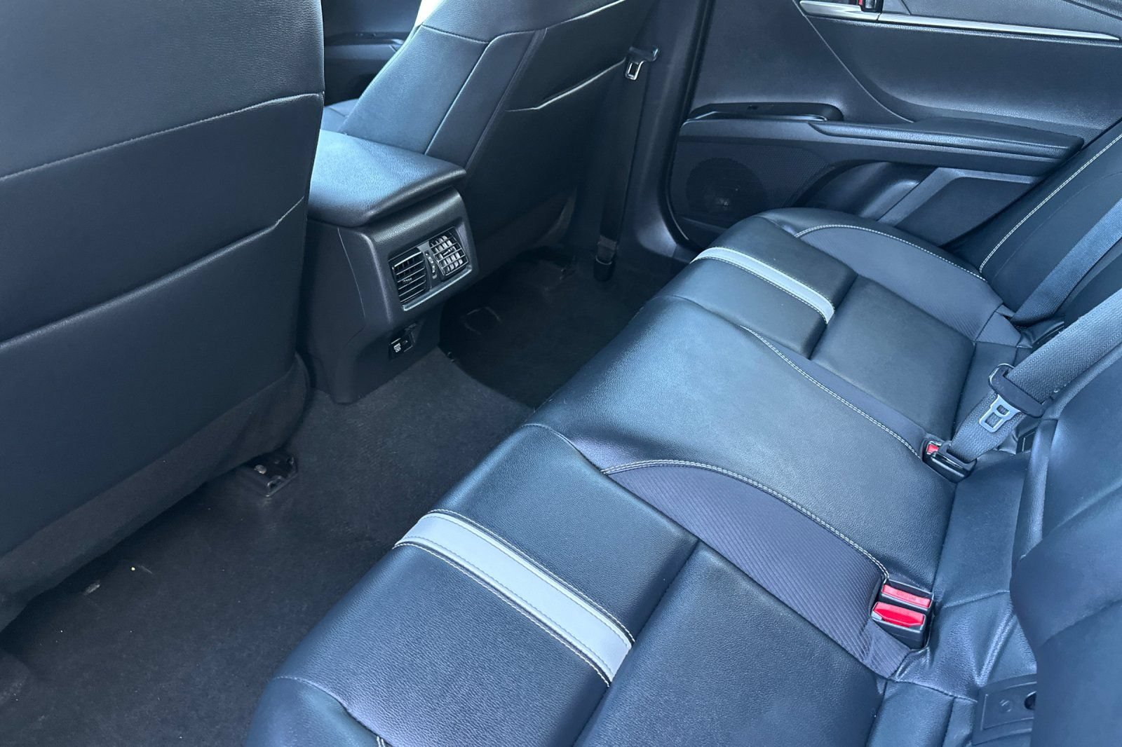 Certified 2025 Toyota Camry SE FWD image 12
