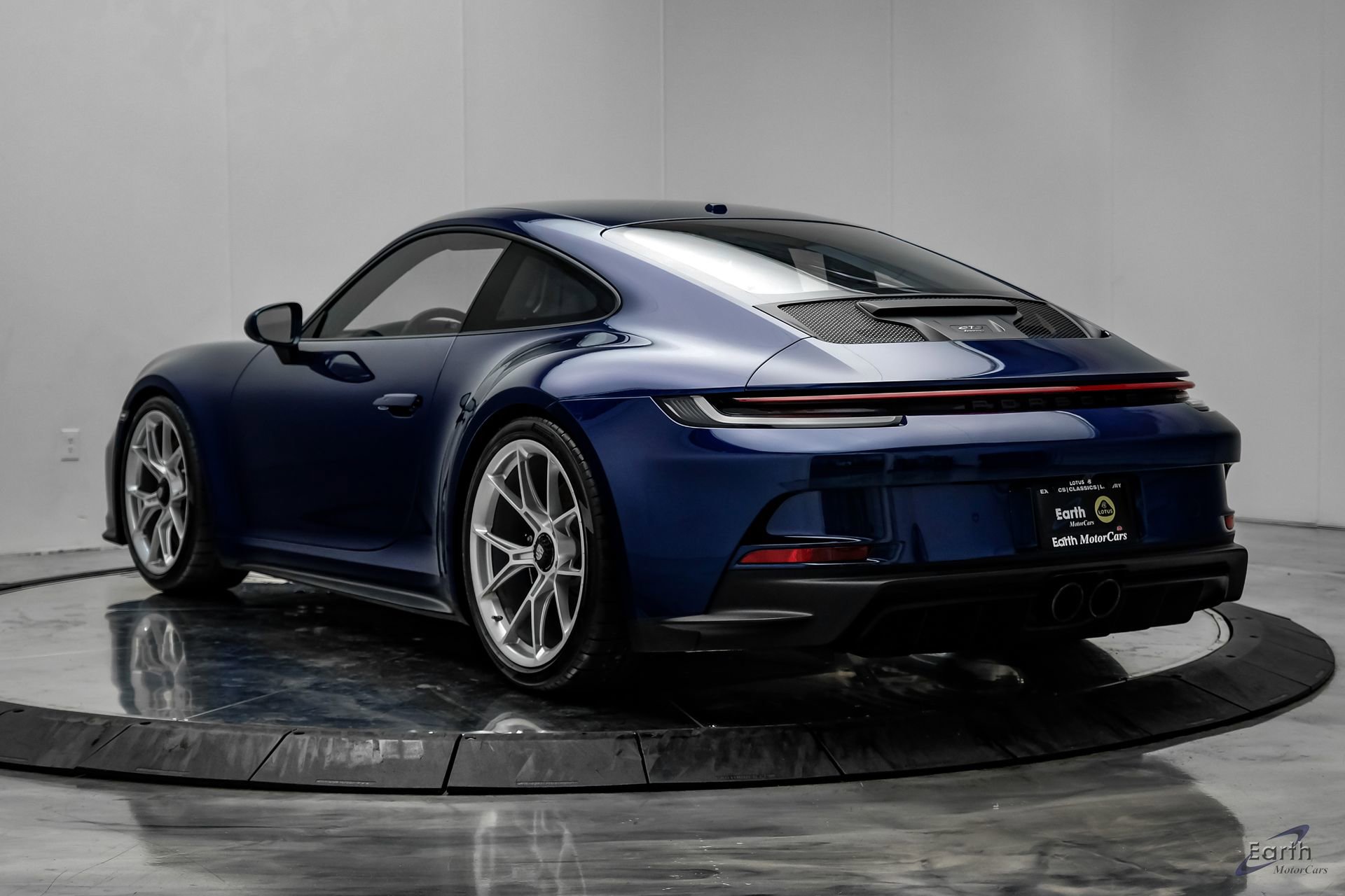 Used 2022 Porsche 911 GT3 RWD image 13