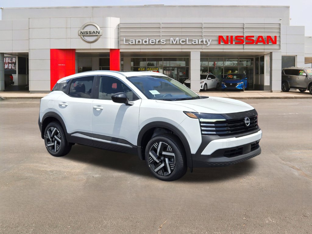 New 2026 Nissan Kicks SV w/ SV Premium Package FWD 360° Tour