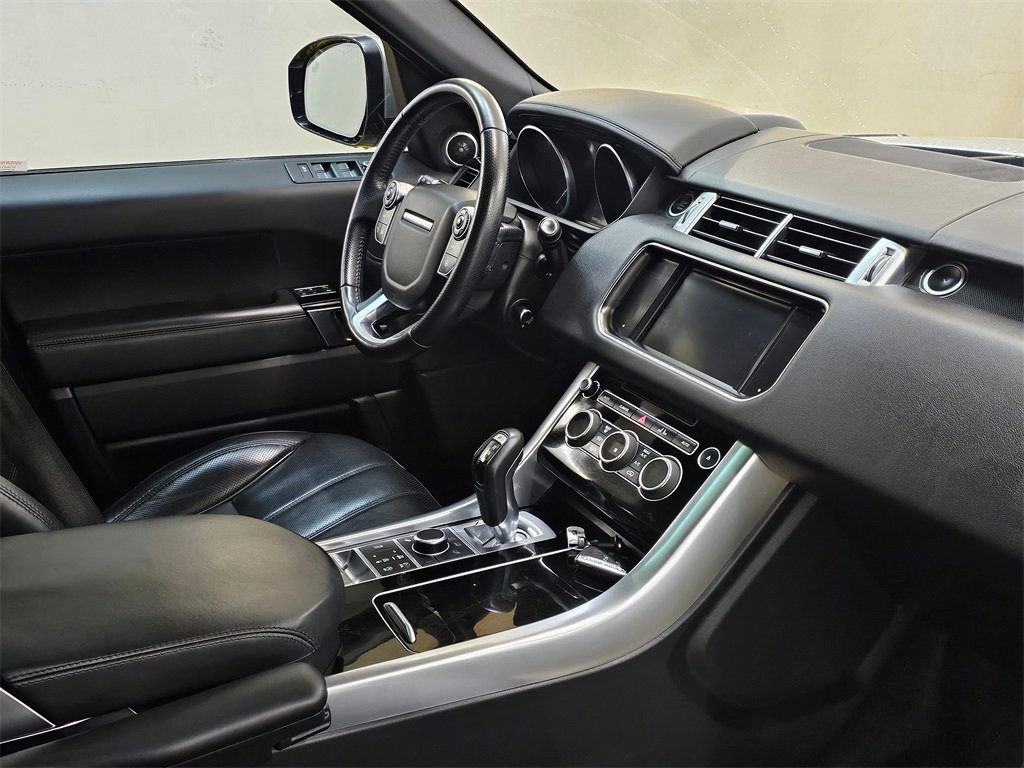 Used 2016 Land Rover Range Rover Sport HSE image 10