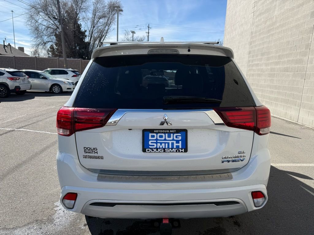 Used 2019 Mitsubishi Outlander GT image 3