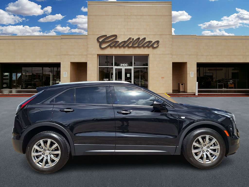 Certified 2023 Cadillac XT4 Premium Luxury w/ Enhanced Visibility Package image 2