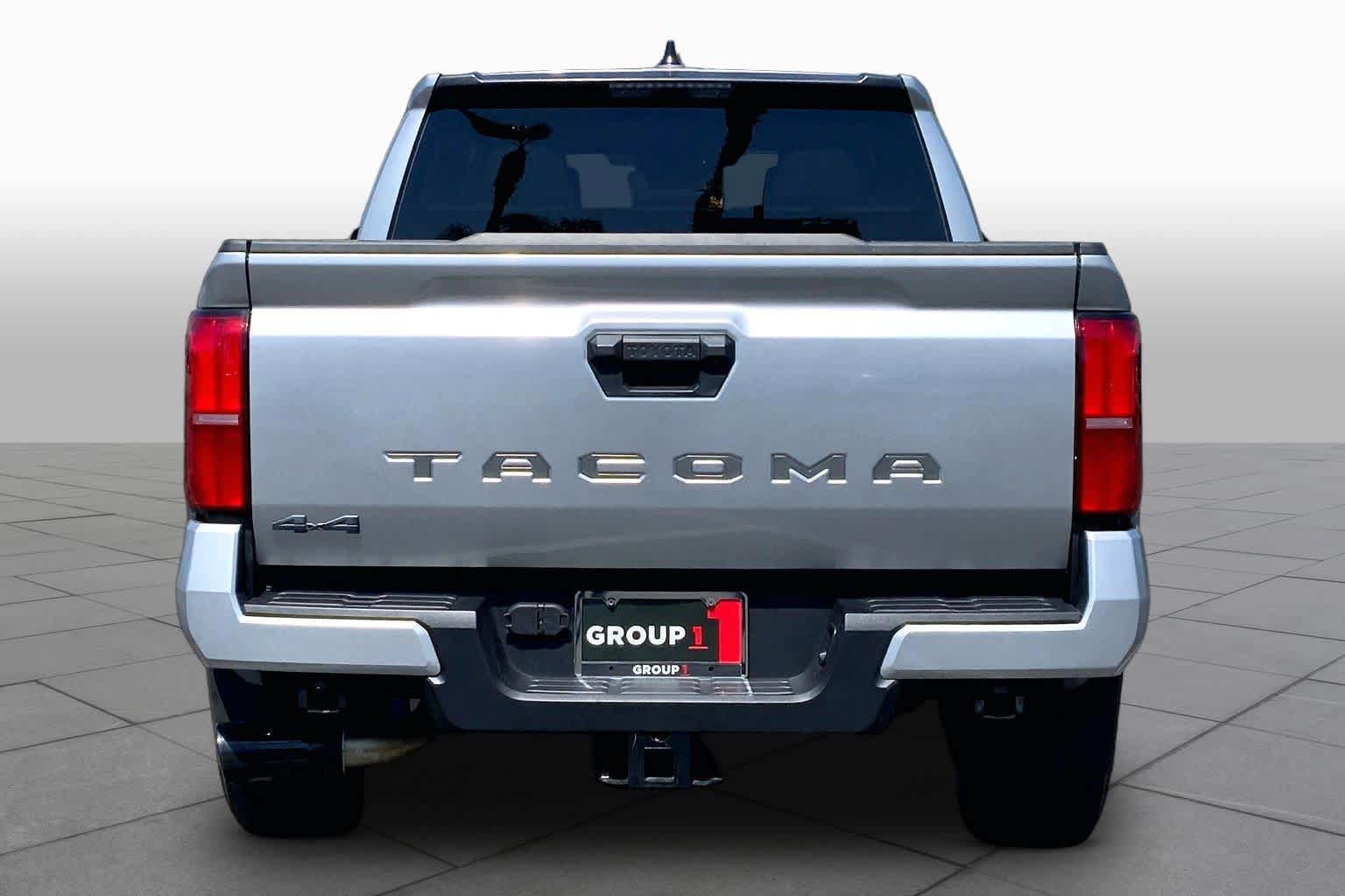 Certified 2024 Toyota Tacoma SR5 AWD/4WD image 4