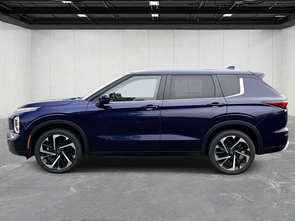 Used 2022 Mitsubishi Outlander SEL Black Edition AWD/4WD image 5