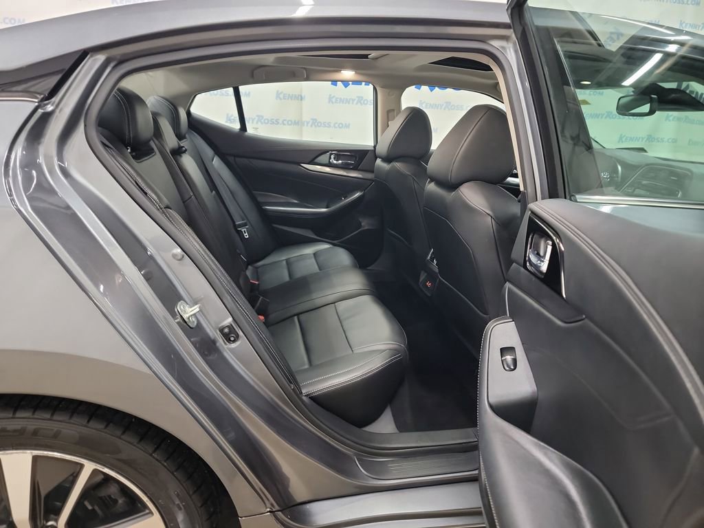 Used 2020 Nissan Maxima 3.5 SL w/ Floor Mat Group image 12