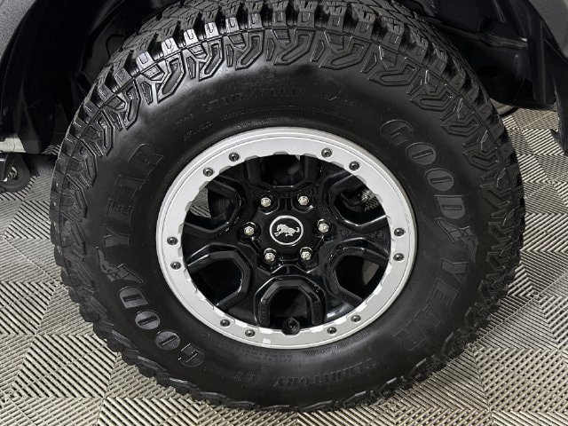 Used 2023 Ford Bronco Badlands w/ Sasquatch Package AWD/4WD image 34