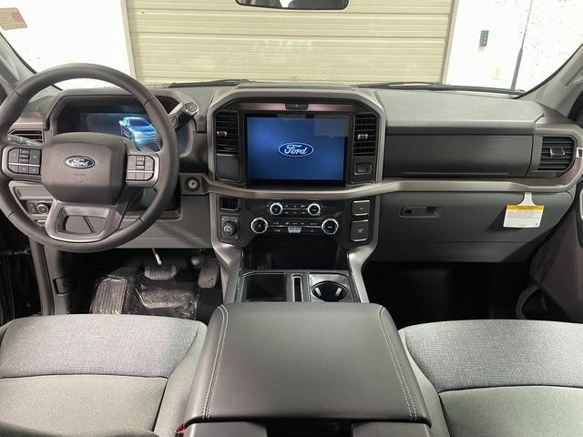 New 2026 Ford F150 XLT w/ XLT Chrome Appearance Package AWD/4WD image 13