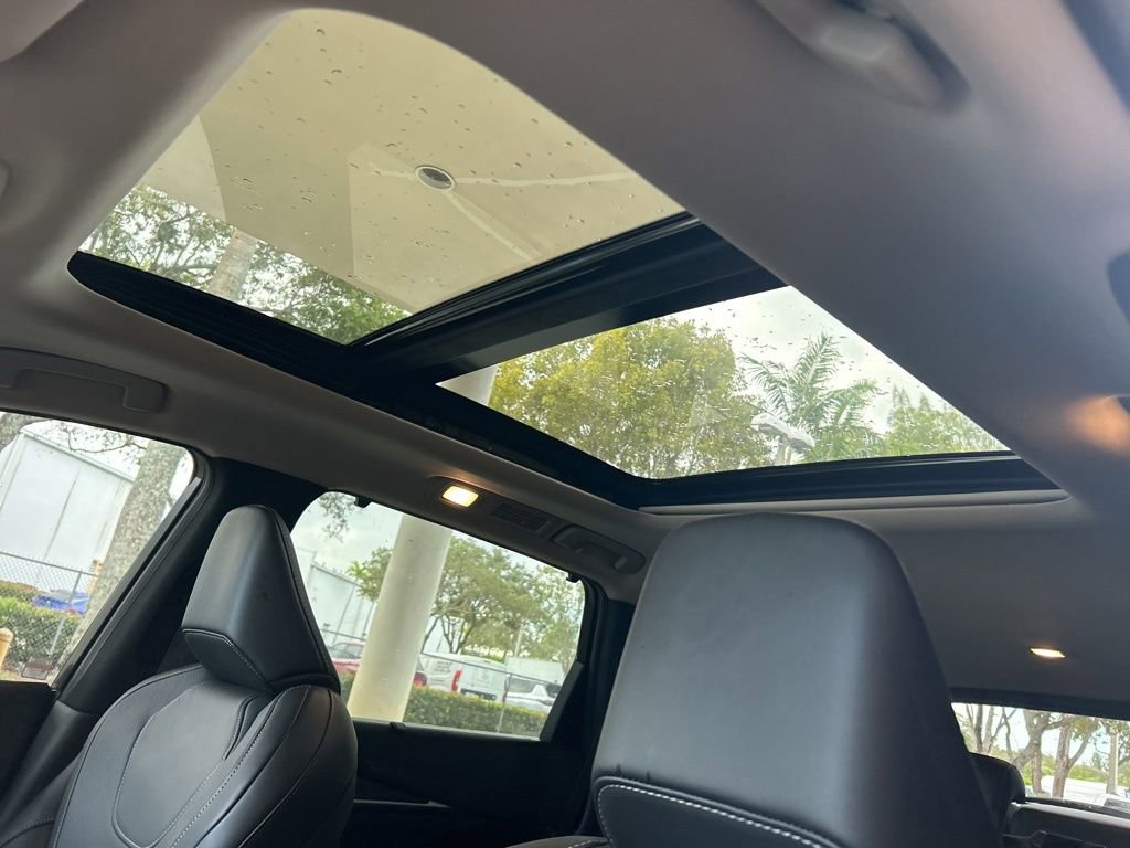 Used 2024 INFINITI QX60 Luxe w/ Performance Audio Package image 17