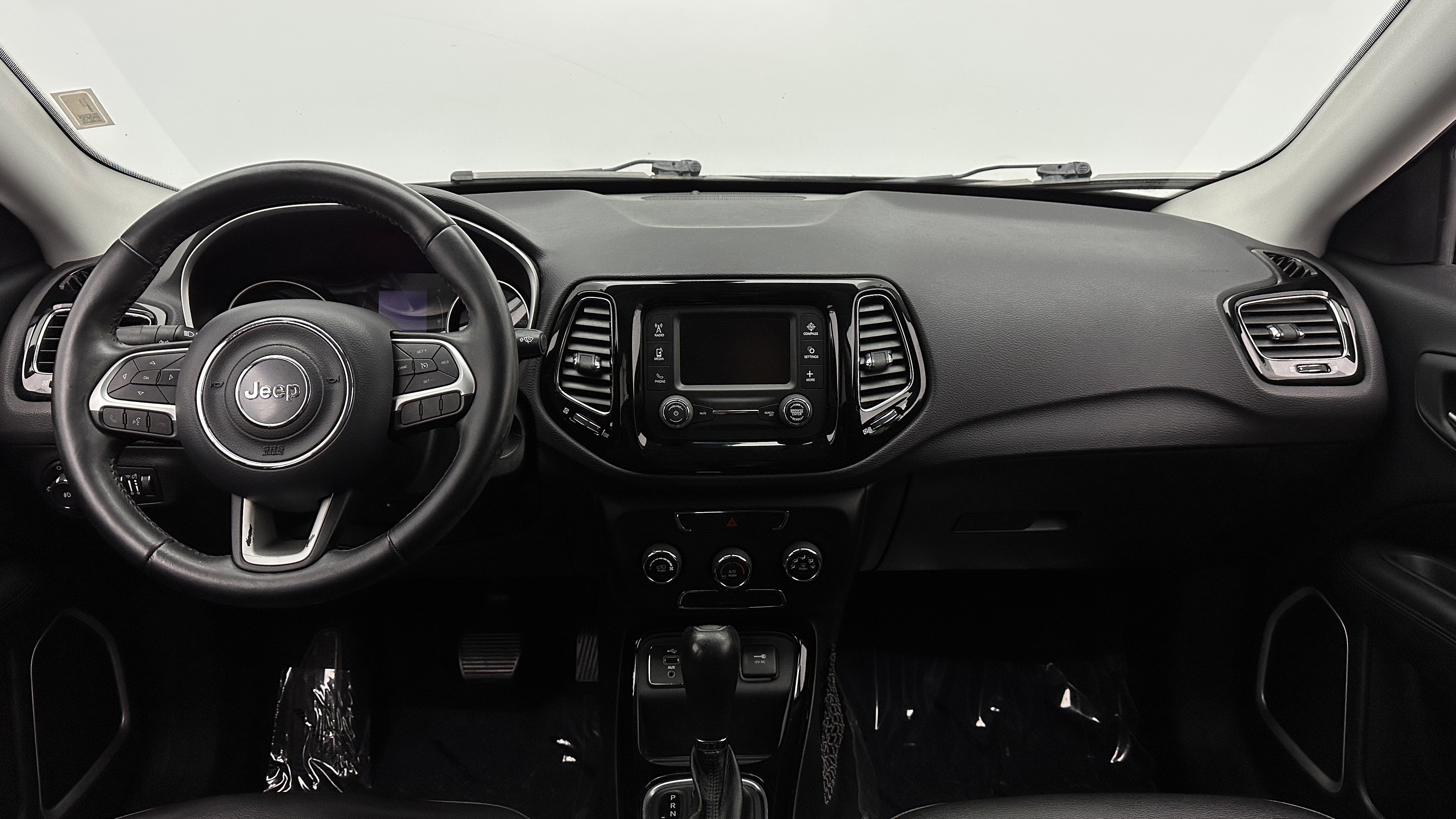 Used 2018 Jeep Compass Altitude image 27