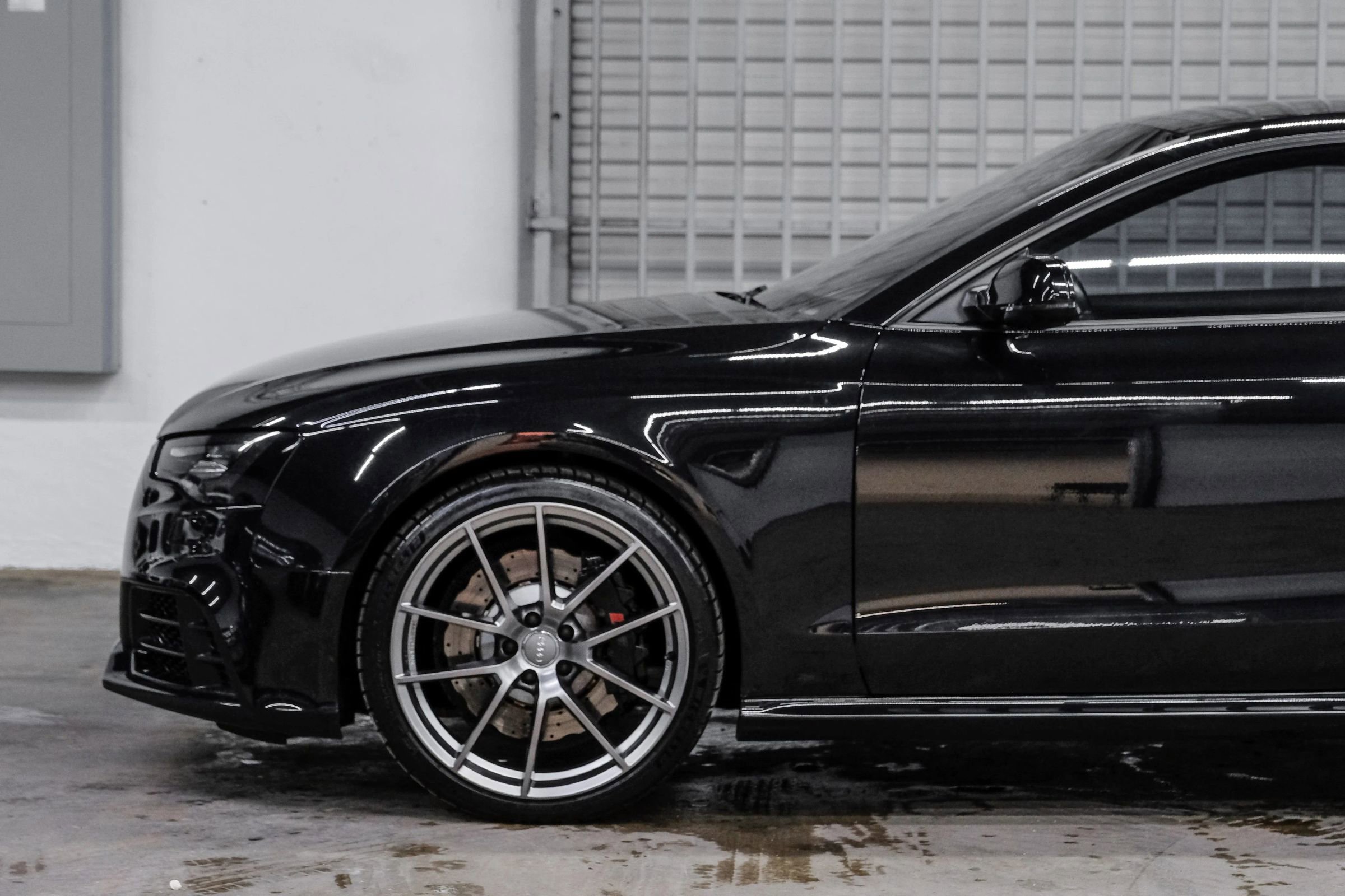 Used 2013 Audi RS 5 Coupe w/ Audi MMI Navigation Plus Pkg AWD/4WD image 13