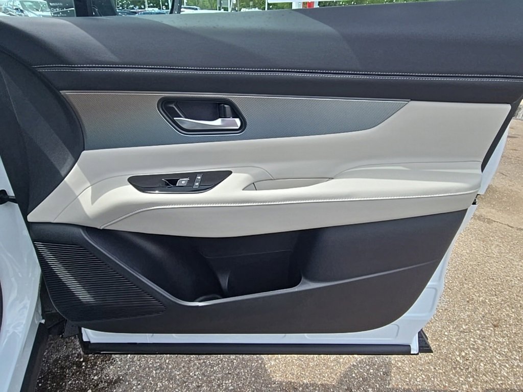 New 2025 Nissan Murano SL w/ Cargo Package image 29