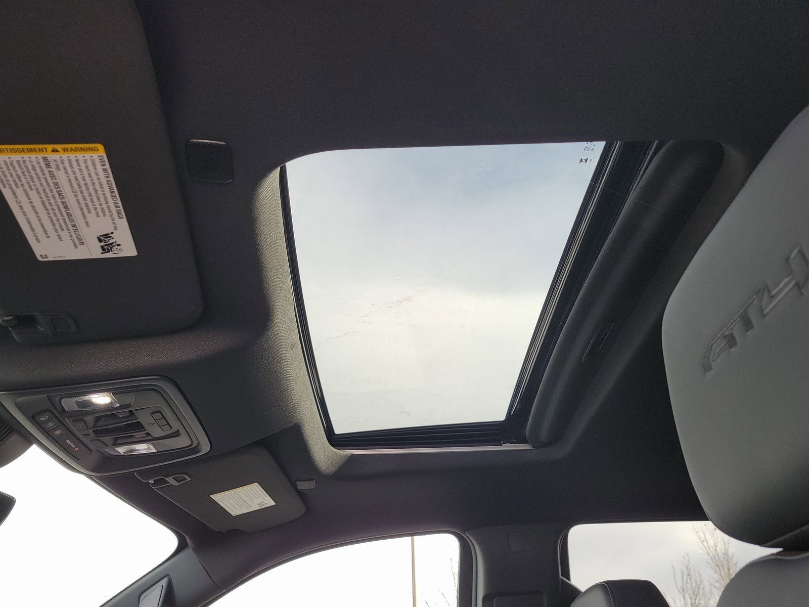 New 2026 GMC Sierra 1500 AT4 w/ AT4 Premium Package image 13