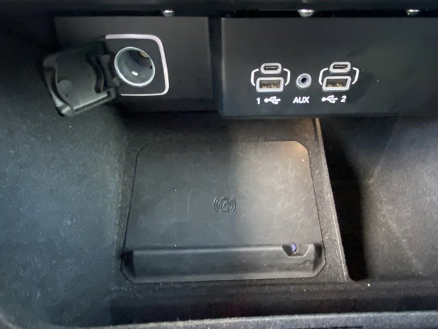 Used 2024 Jeep Wagoneer L Series II w/ Flexible Seating Group image 20