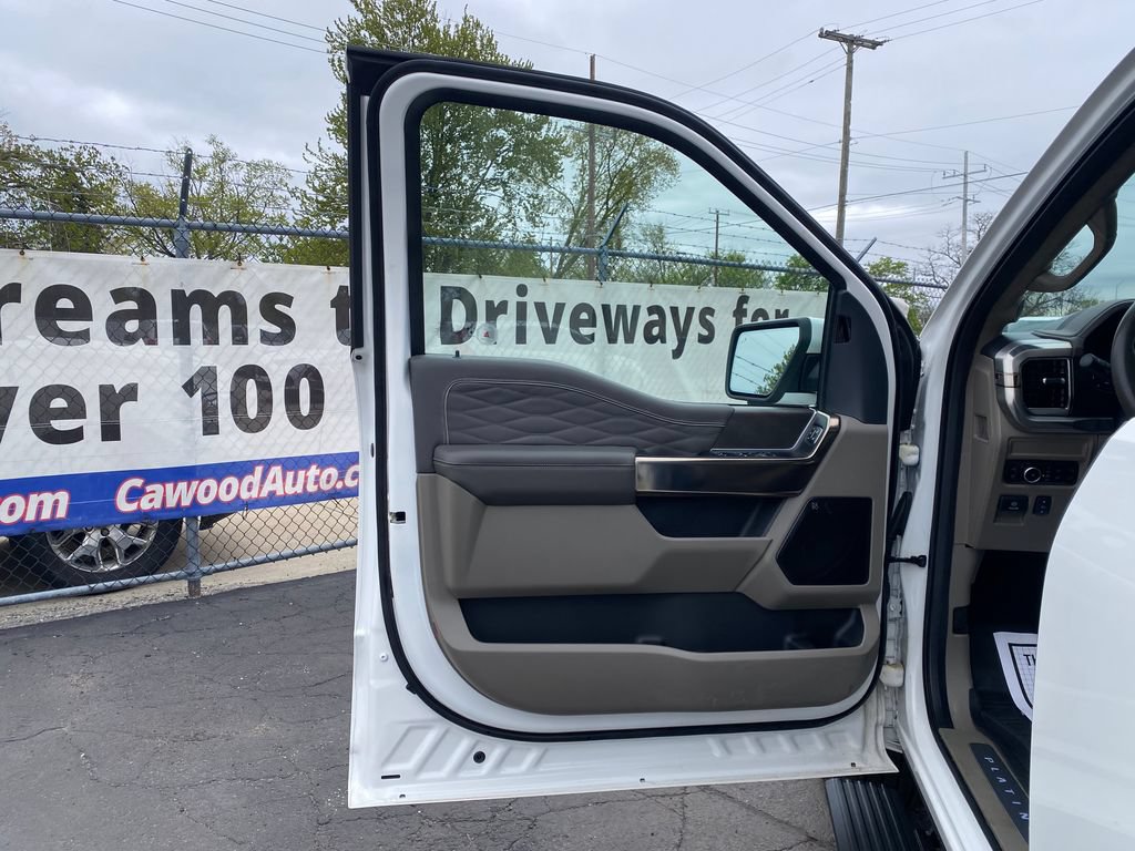 Used 2025 Ford F150 Platinum w/ Equipment Group 703A Plus AWD/4WD image 14