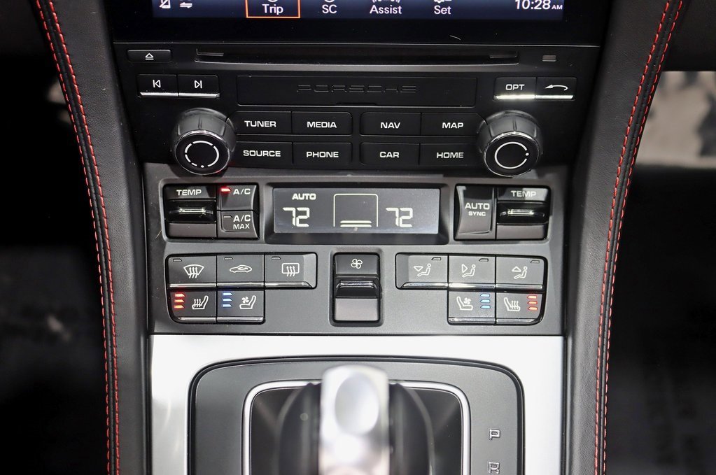 Used 2023 Porsche 718 Boxster image 24