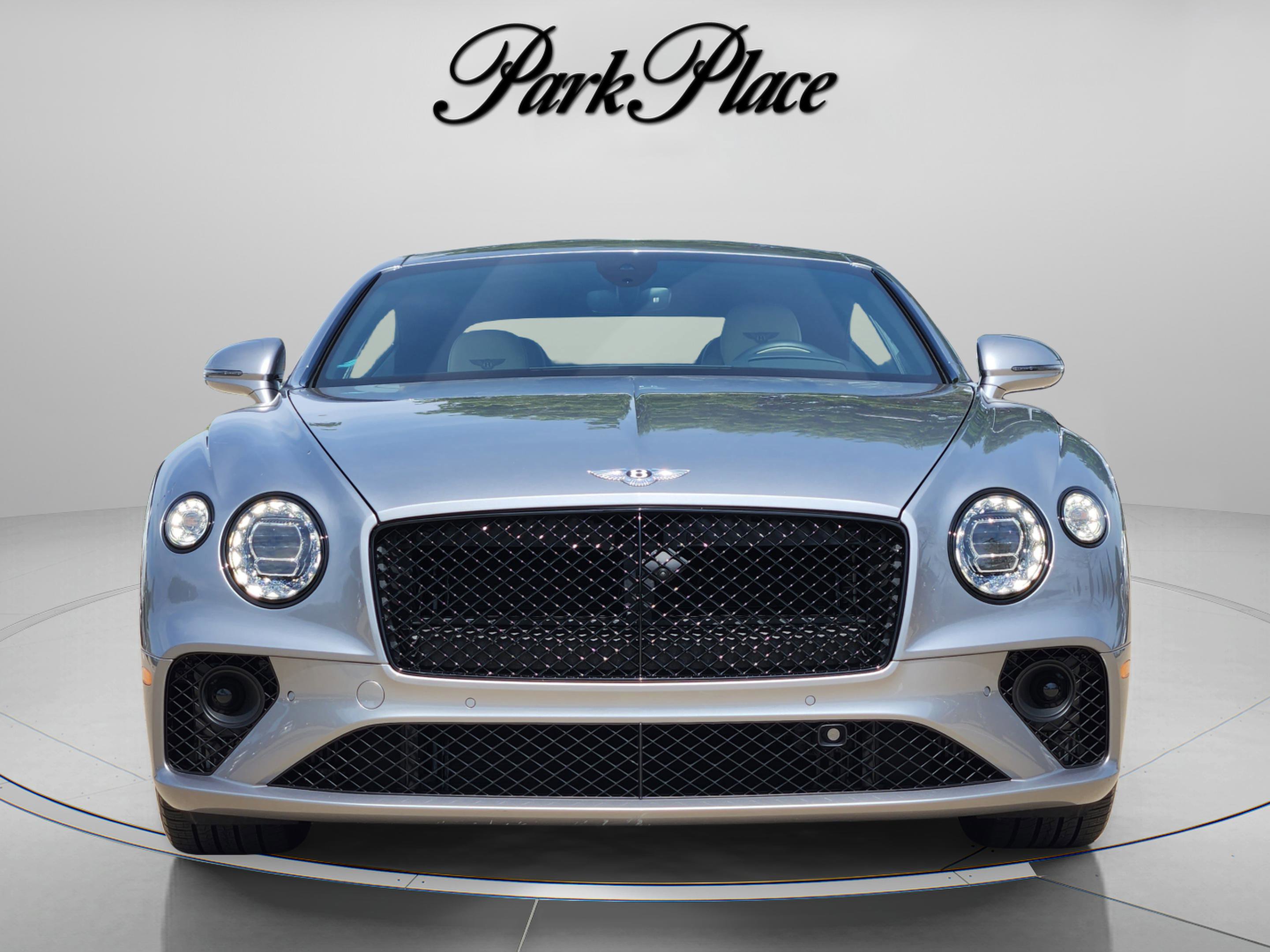 Used 2024 Bentley Continental GT image 11