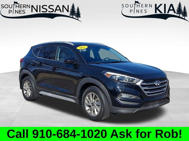 Used 2017 Hyundai Tucson SE video 1