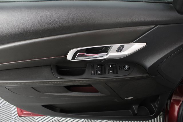 Used 2017 GMC Terrain SLE w/ Chrome Edition image 13