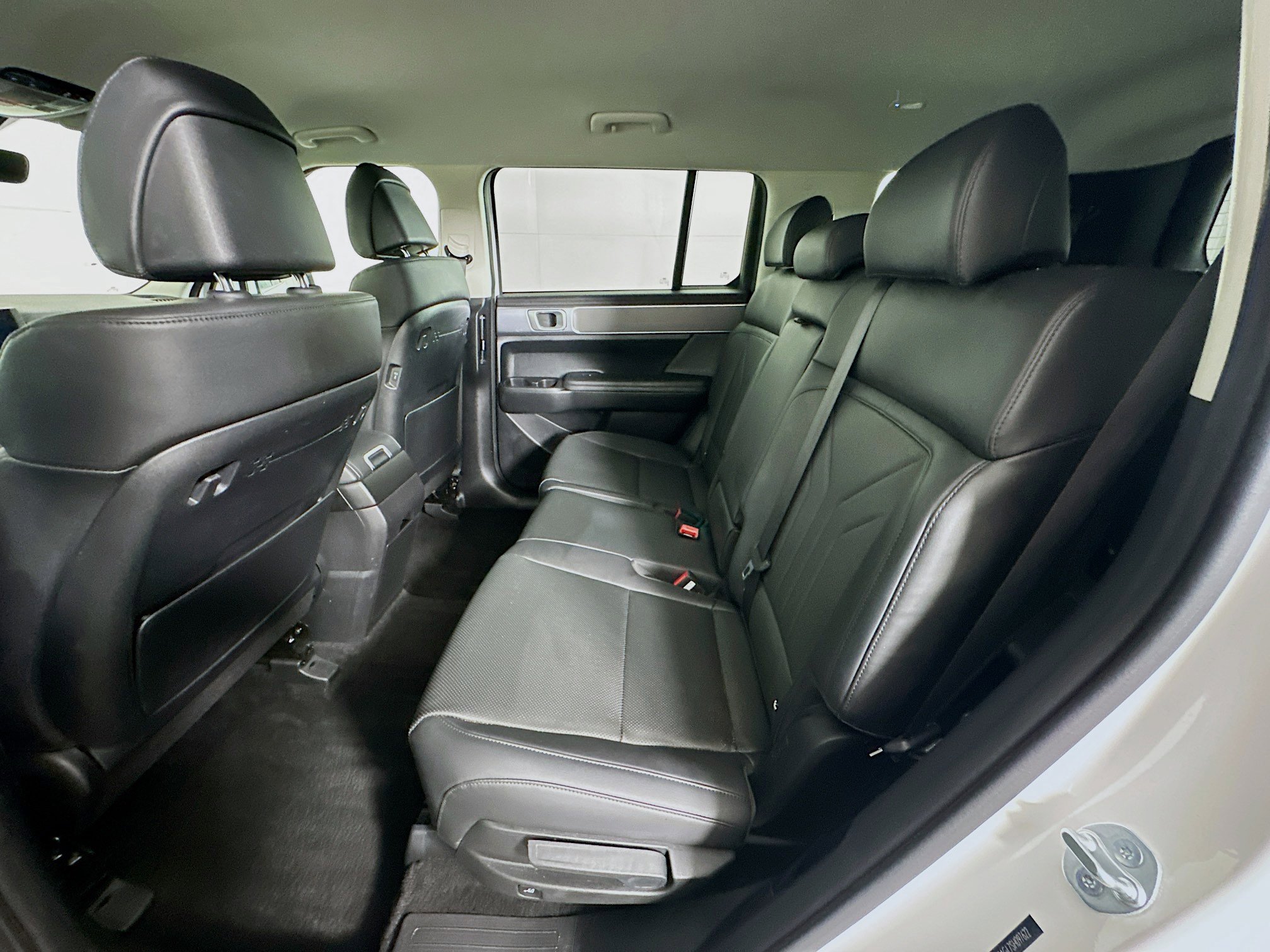 Used 2025 Hyundai Santa Fe SEL image 28