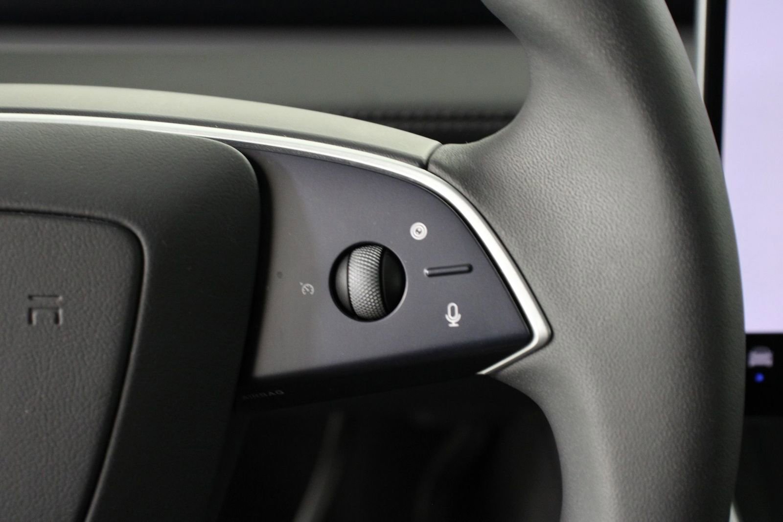 Used 2026 Tesla Model Y 2WD image 11