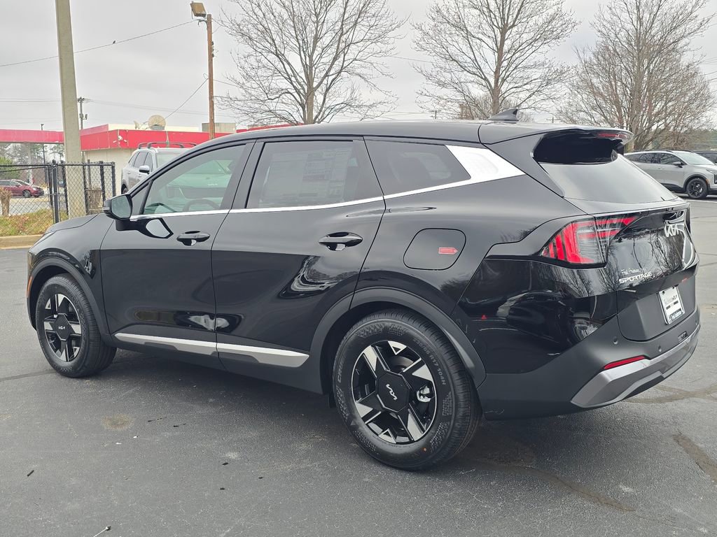 New 2026 Kia Sportage LX image 5