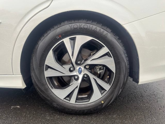 Certified 2025 Subaru Legacy Premium AWD/4WD image 28