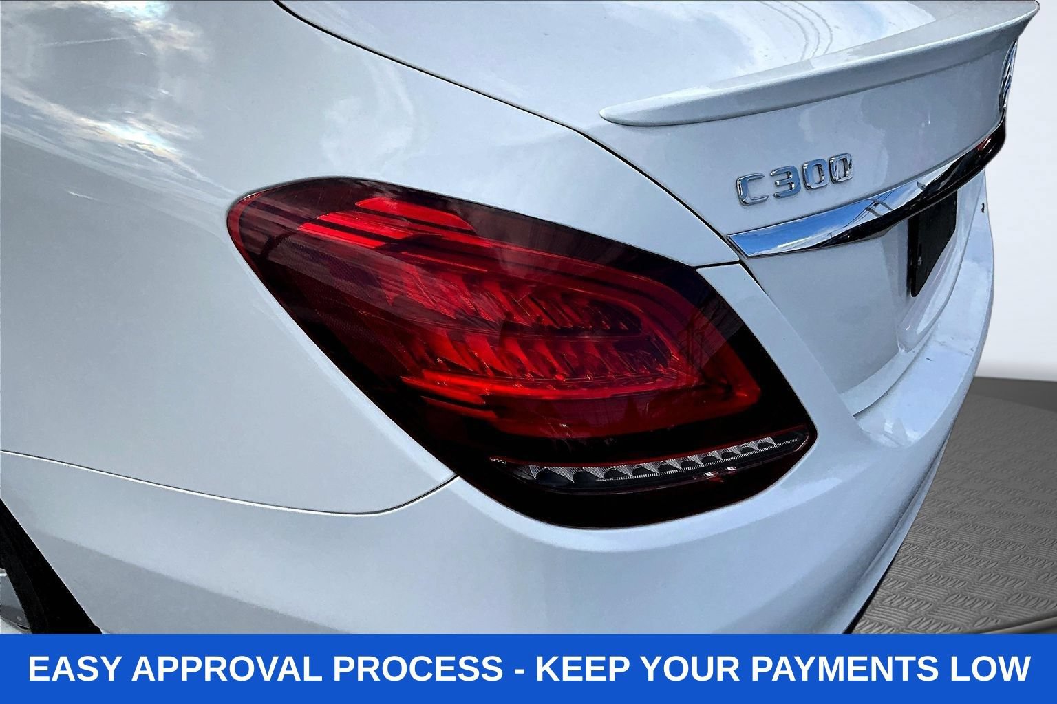 Used 2019 Mercedes-Benz C 300 4MATIC Sedan image 18