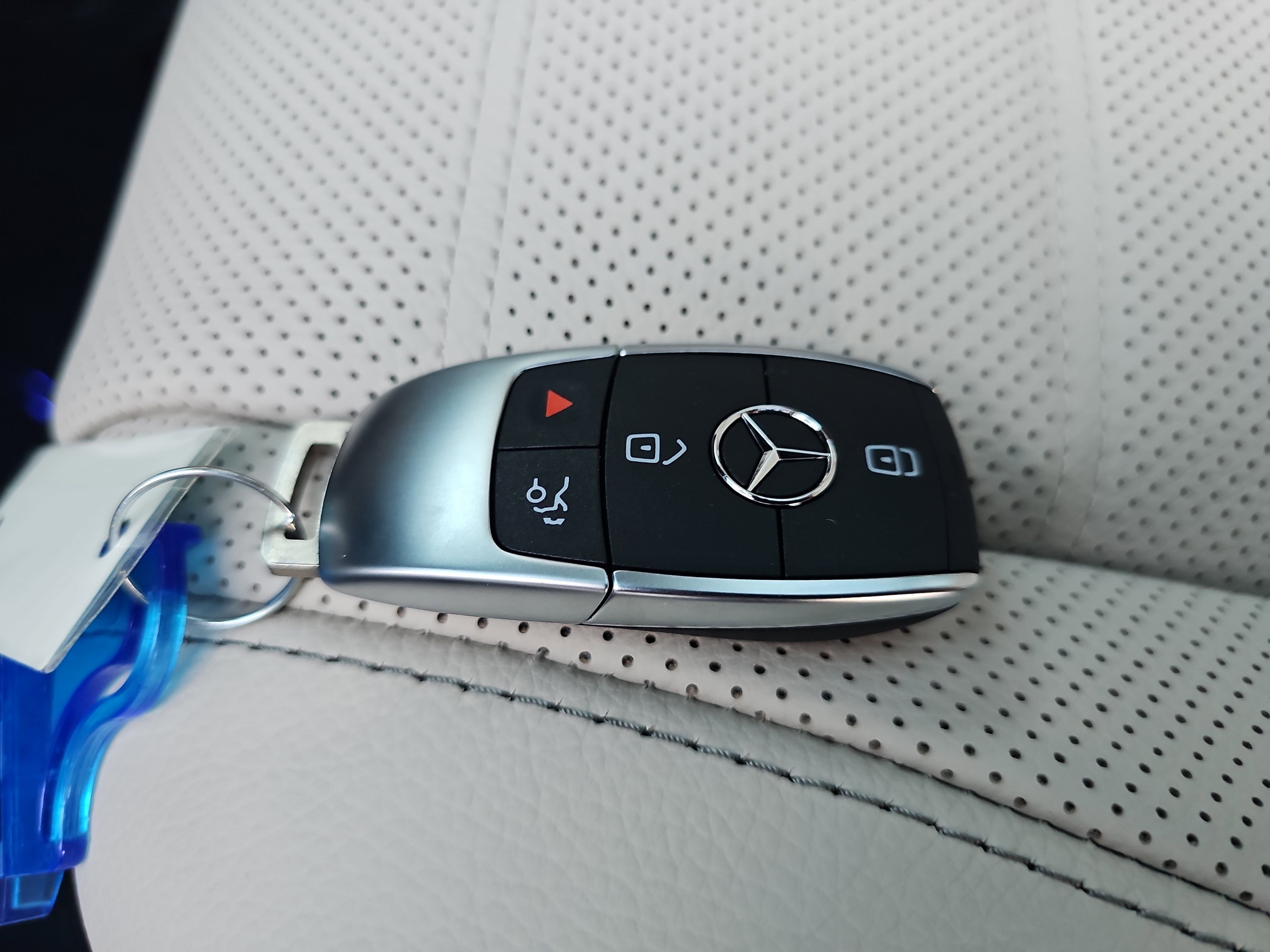 New 2026 Mercedes-Benz GLE 450 4MATIC image 37