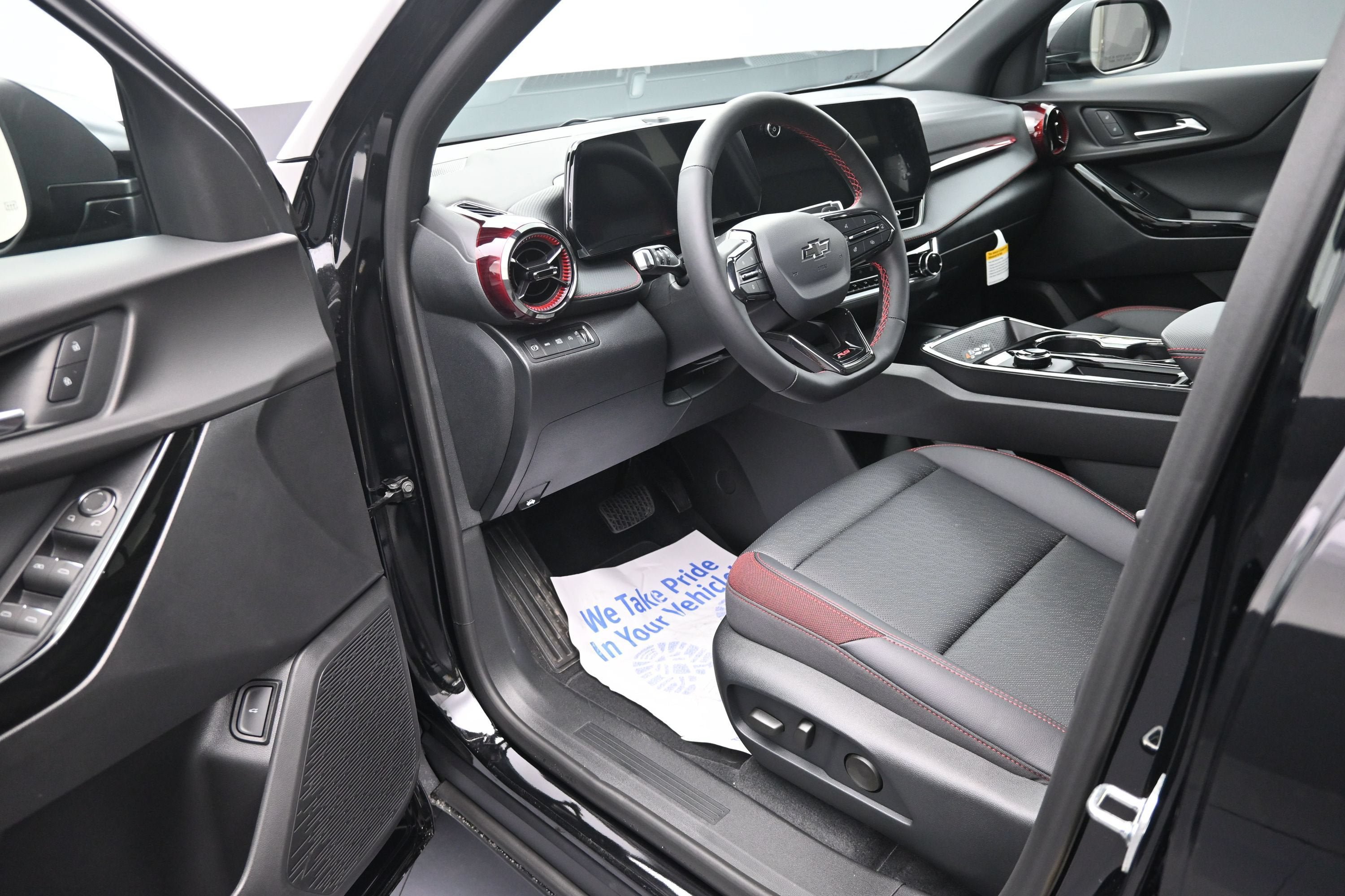 New 2027 Chevrolet Equinox RS AWD/4WD image 10