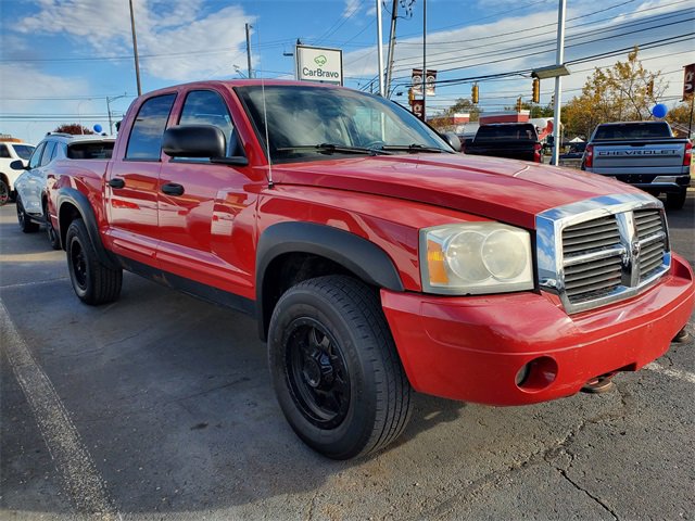 Used 2004 Chevrolet SSR w/ Preferred Equipment Group