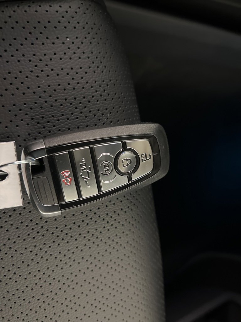 New 2026 Ford F250 Lariat image 48