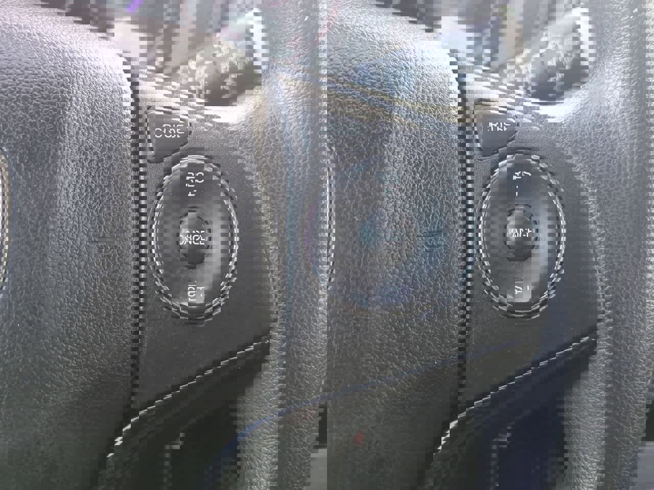 Used 2016 Honda HR-V LX image 22