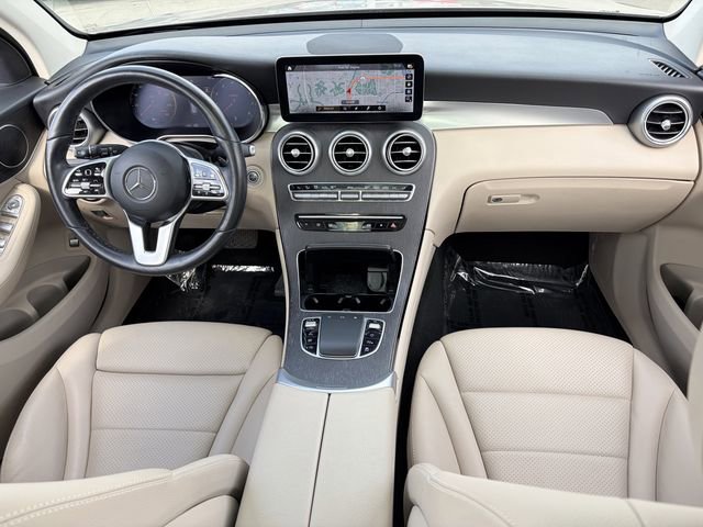 Used 2022 Mercedes-Benz GLC 300 4MATIC image 24