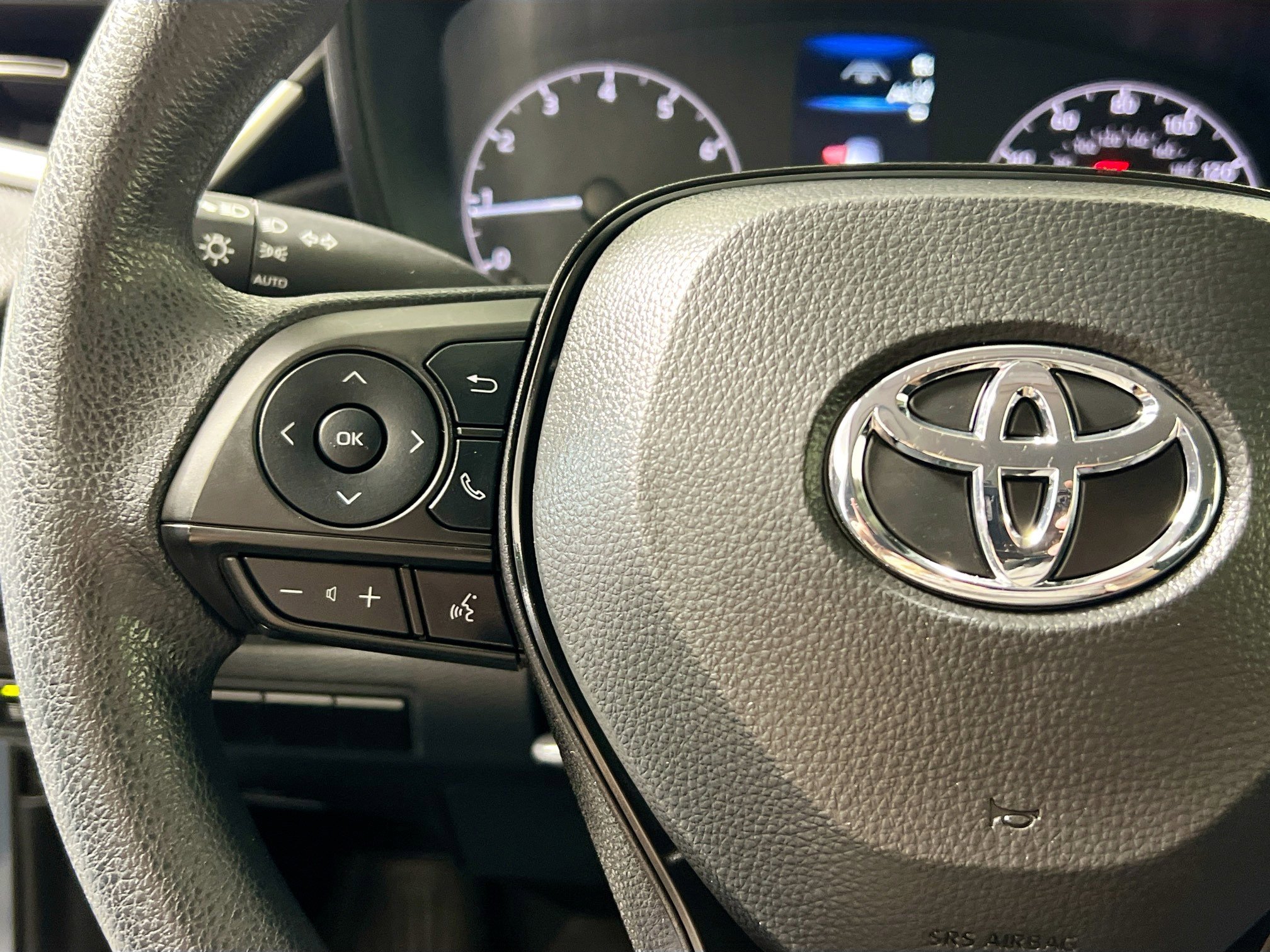 Used 2024 Toyota Corolla LE image 18