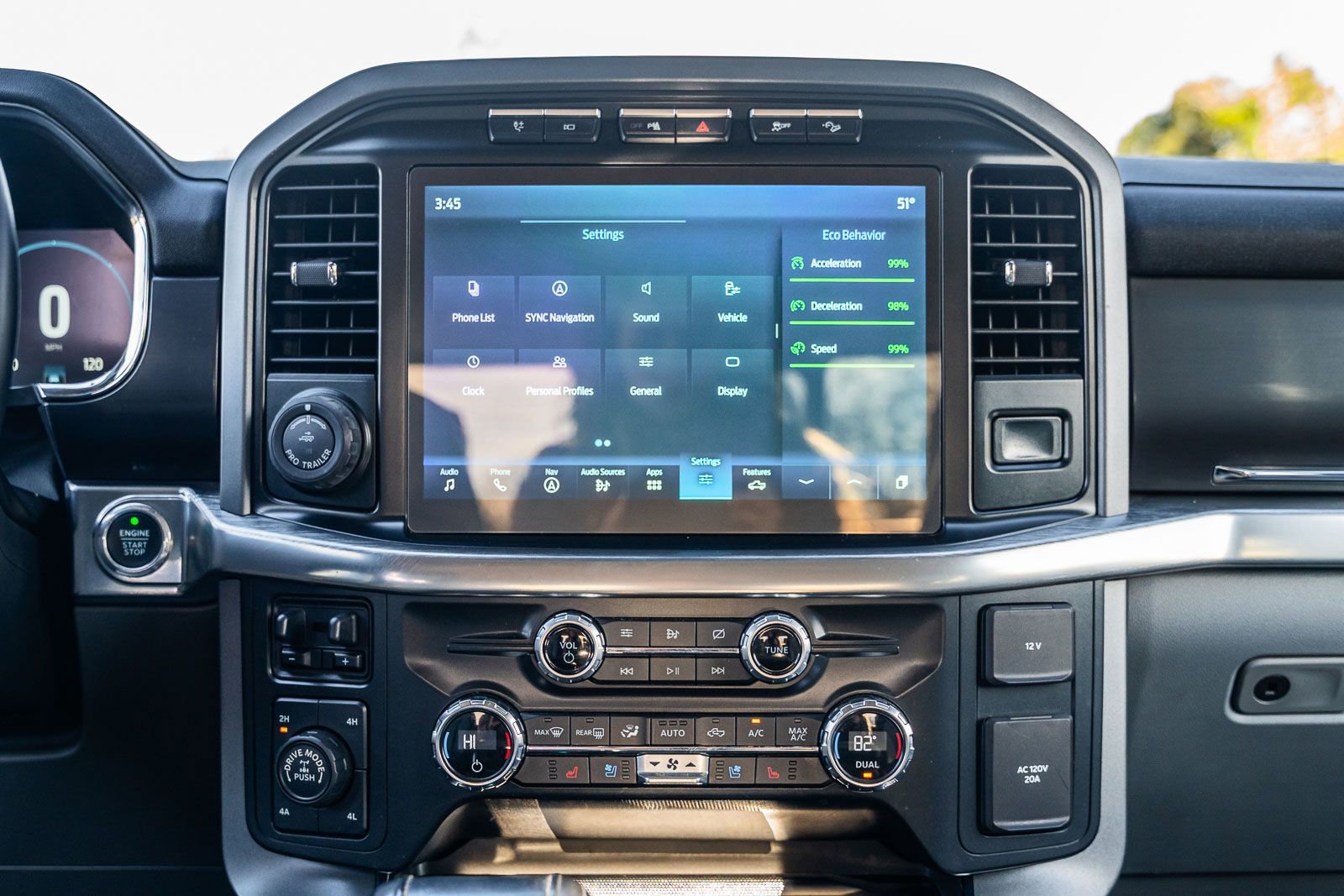 Used 2021 Ford F150 Lariat image 29